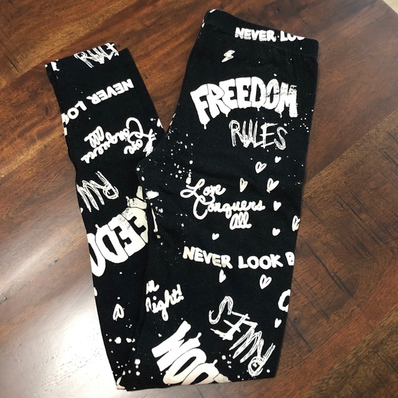 NWOT Forever 21 Leggings - Picture 1 of 2